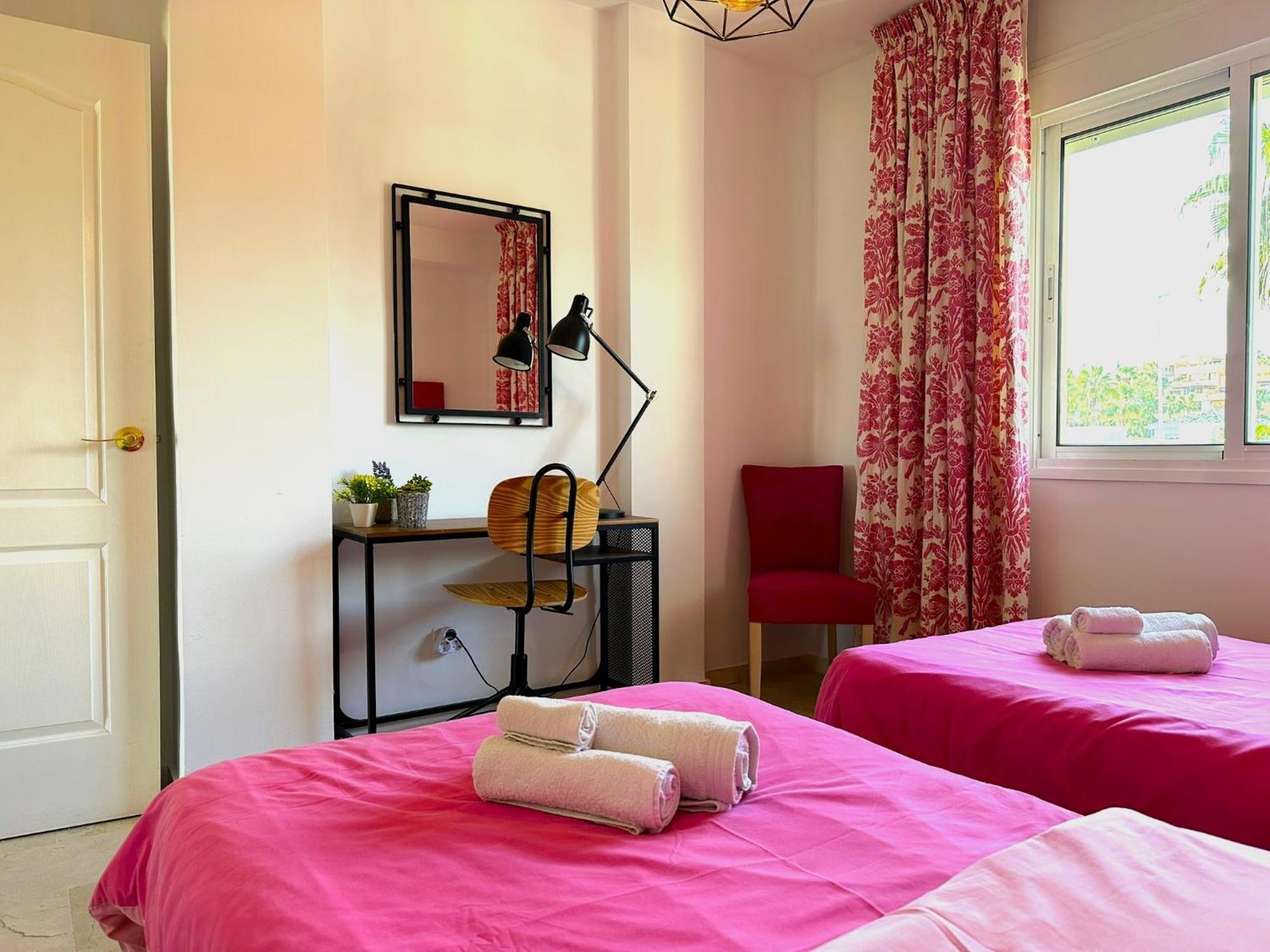 Apartments Bermuda Beach Estepona Luaran gambar