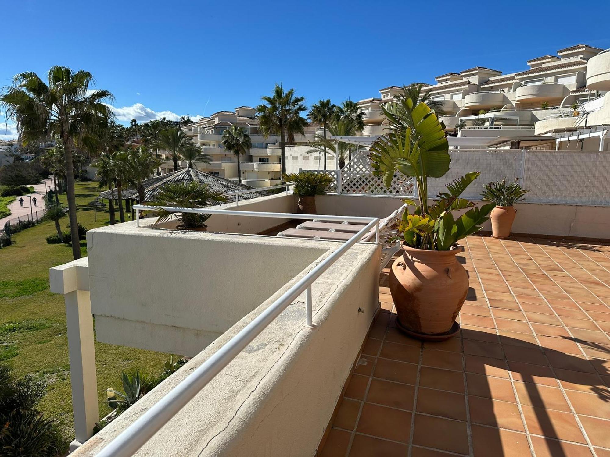 Apartments Bermuda Beach Estepona Luaran gambar