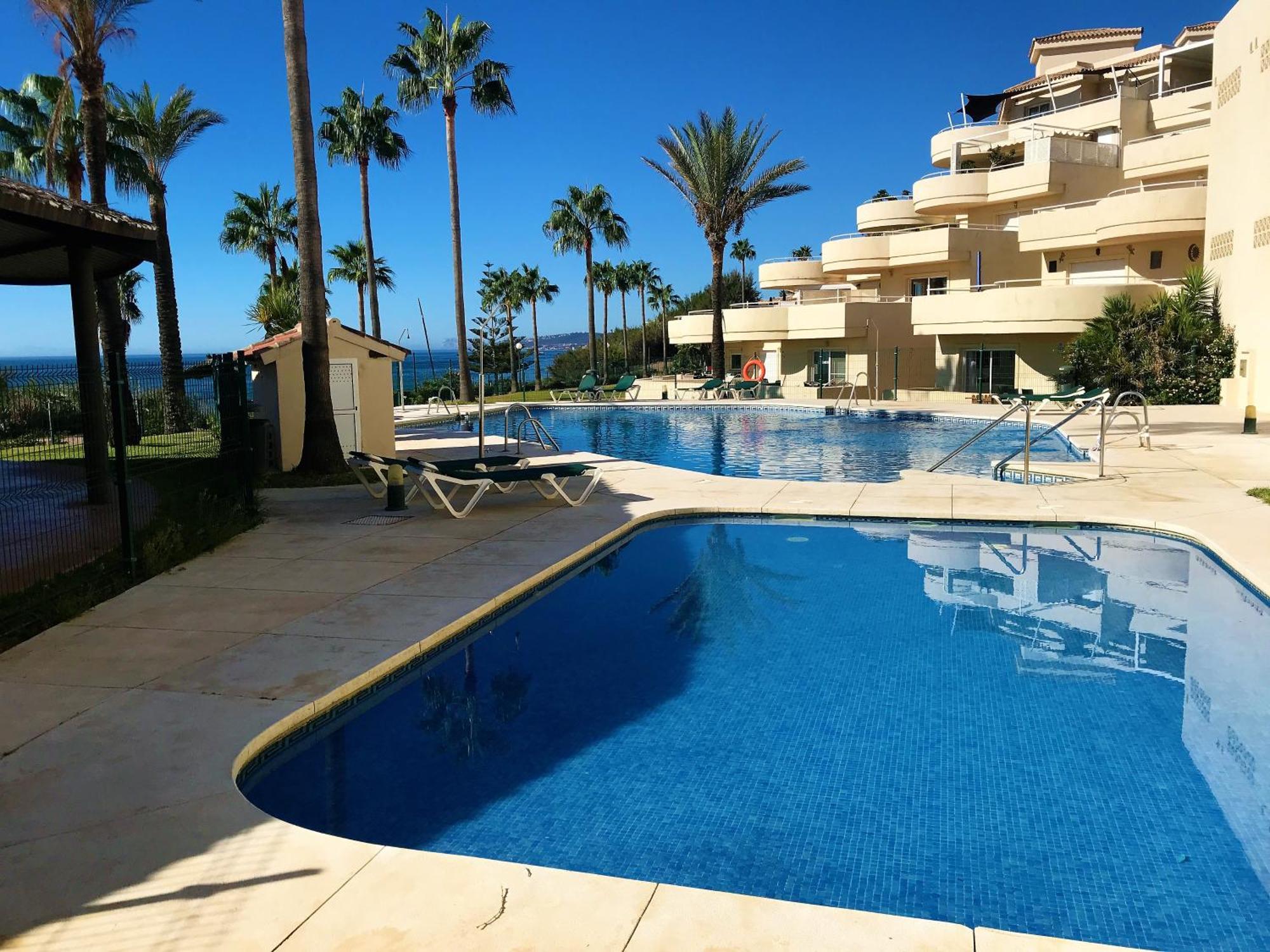Apartments Bermuda Beach Estepona Luaran gambar