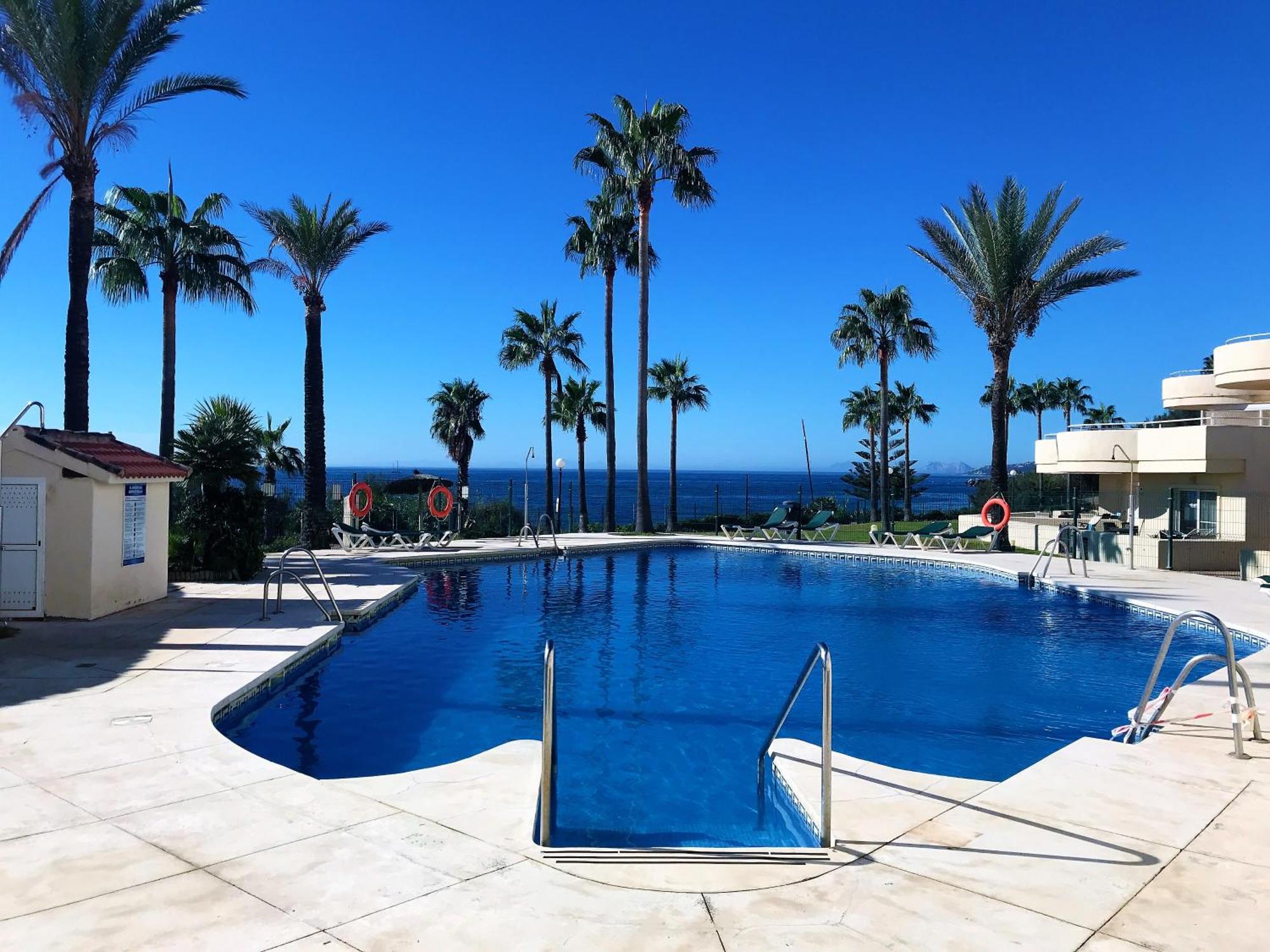 Apartments Bermuda Beach Estepona Luaran gambar