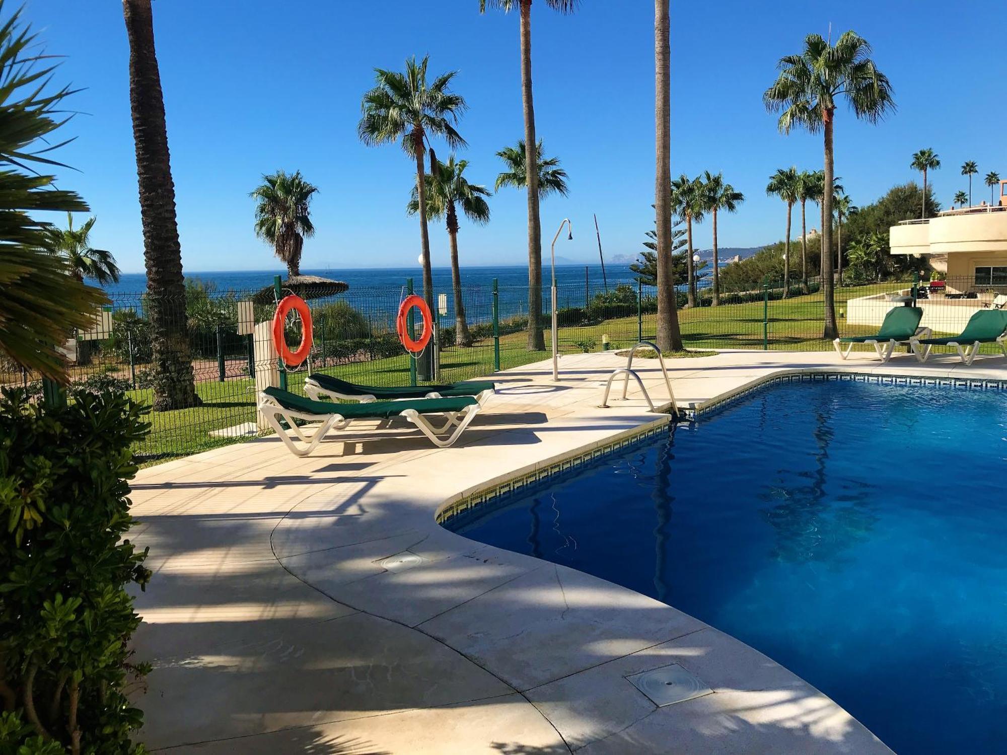 Apartments Bermuda Beach Estepona Luaran gambar